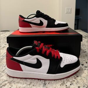 Nike Air Jordan 1 Low OG “Black Toe”